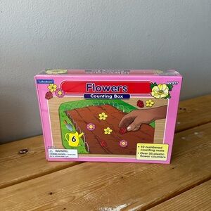 Lakeshore Flowers Counting Box